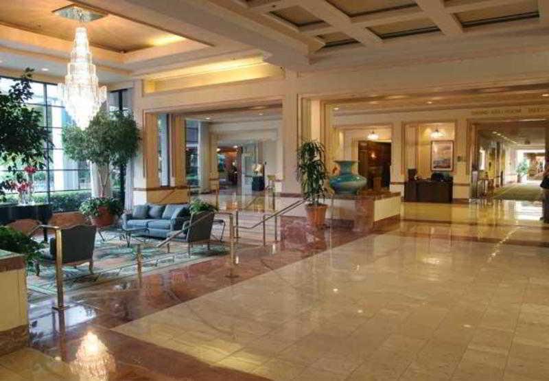 Long Beach Marriott Интерьер фото